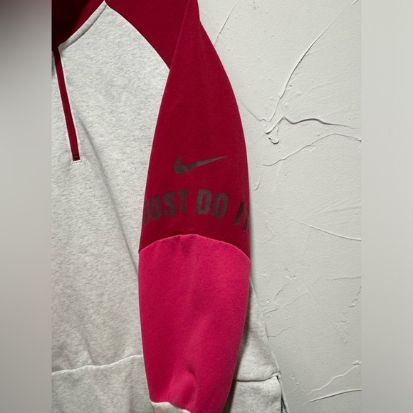 Nike 1/2 zip pullover women’s medium - Picture 3 of 5